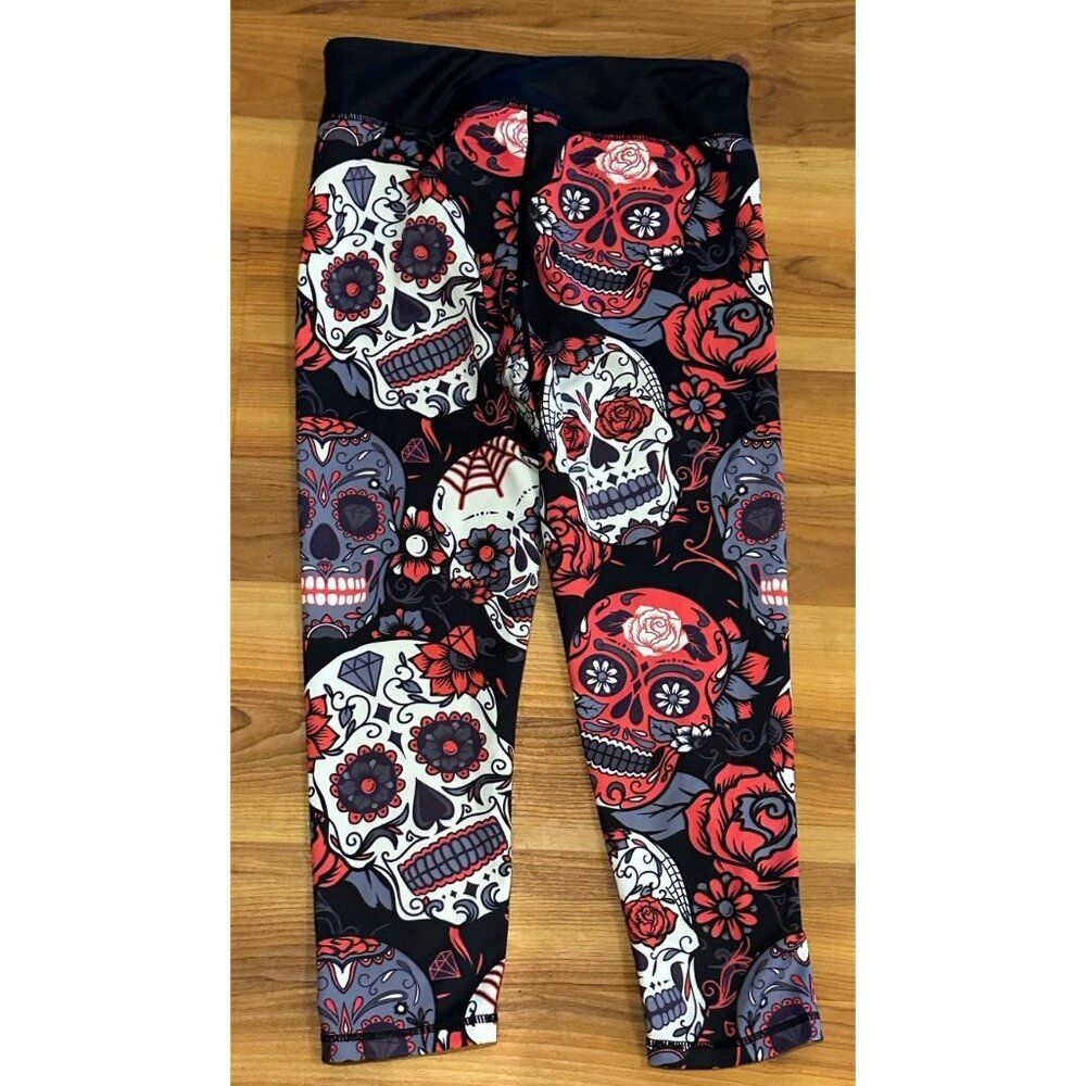 Constantly Varied Gear CVG Med Capri Crossfit Leggings Skulls Skeleton Floral